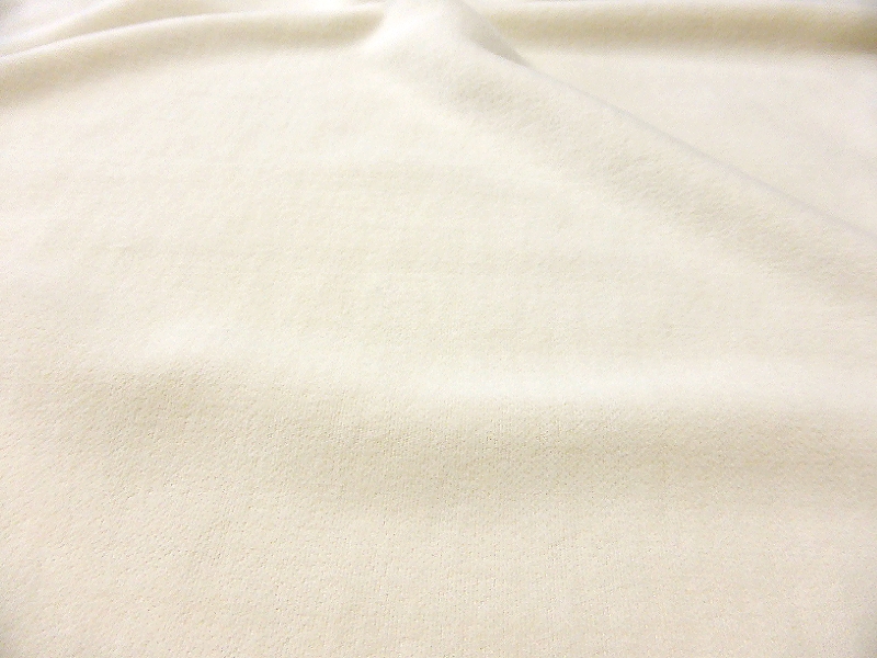 ウールパイルベルベット アイボリーホワイト パイルがウールの上質なベルベット 色はアイボリーホワイト ビロード工房ｙａｍａｚａｋｉ